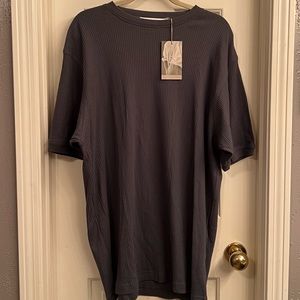 Men’s Perry Ellis charcoal grey shirt